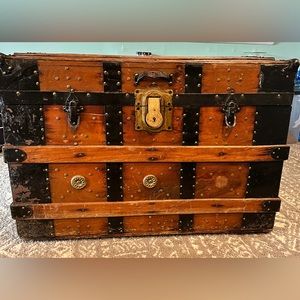 Vintage wooden chest